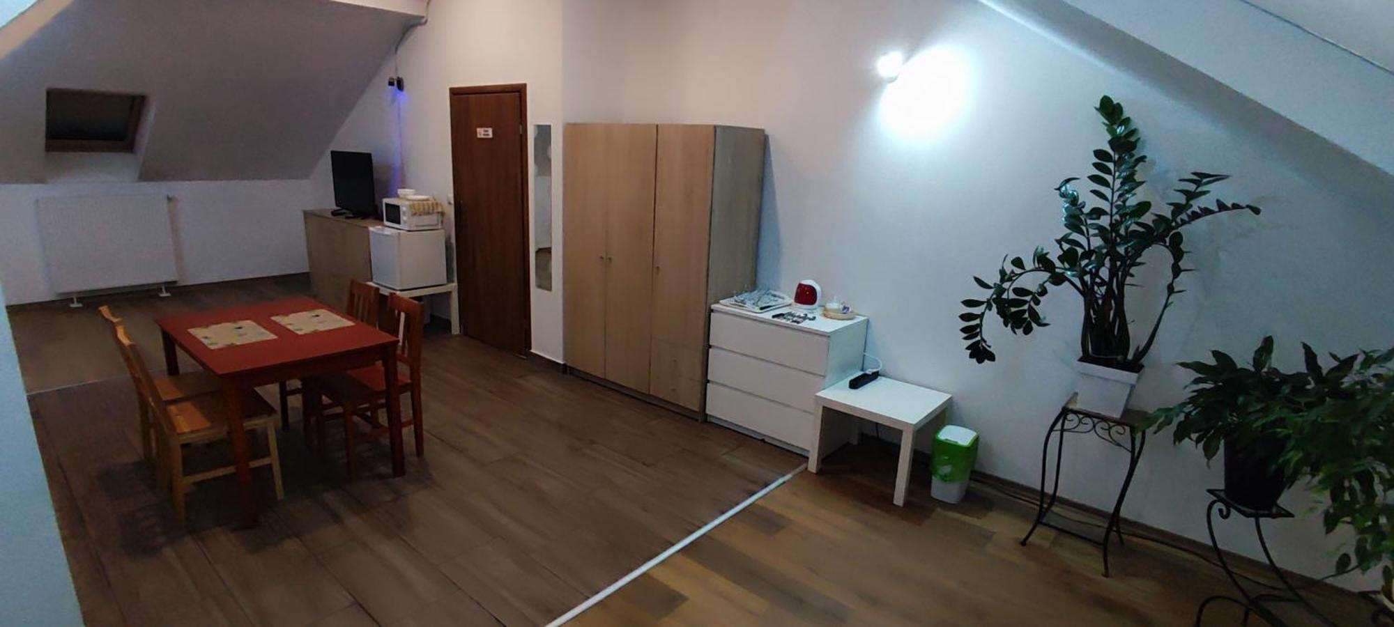 Keisa Apartrooms Nowy Sacz Exterior photo